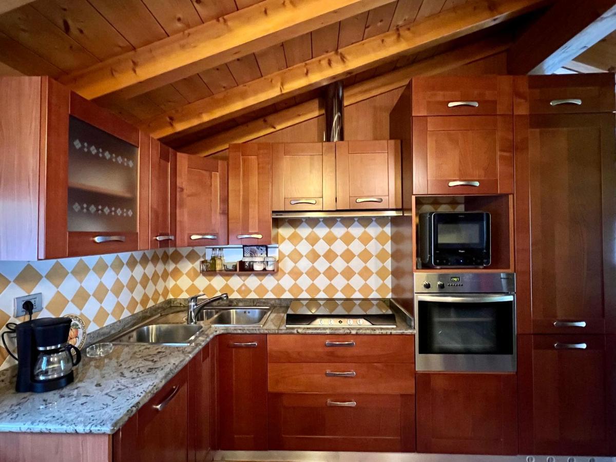Casa Martina - A Quiet Home By The Lake Colico Bagian luar foto