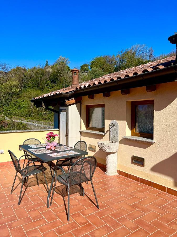 Casa Martina - A Quiet Home By The Lake Colico Bagian luar foto